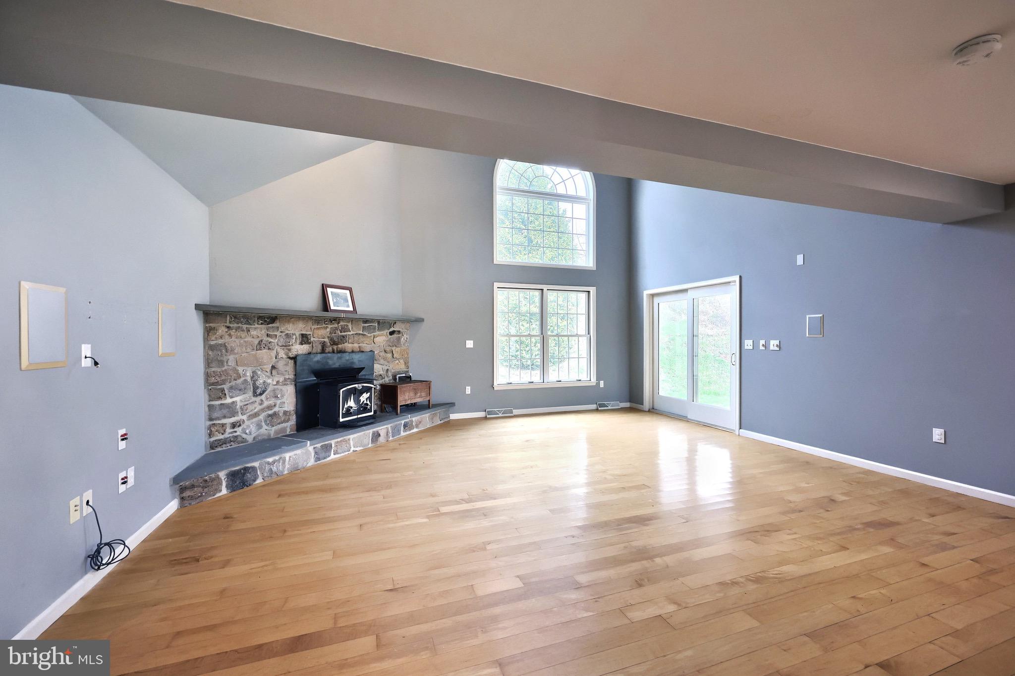 FAIRFAX FARMS - Residential