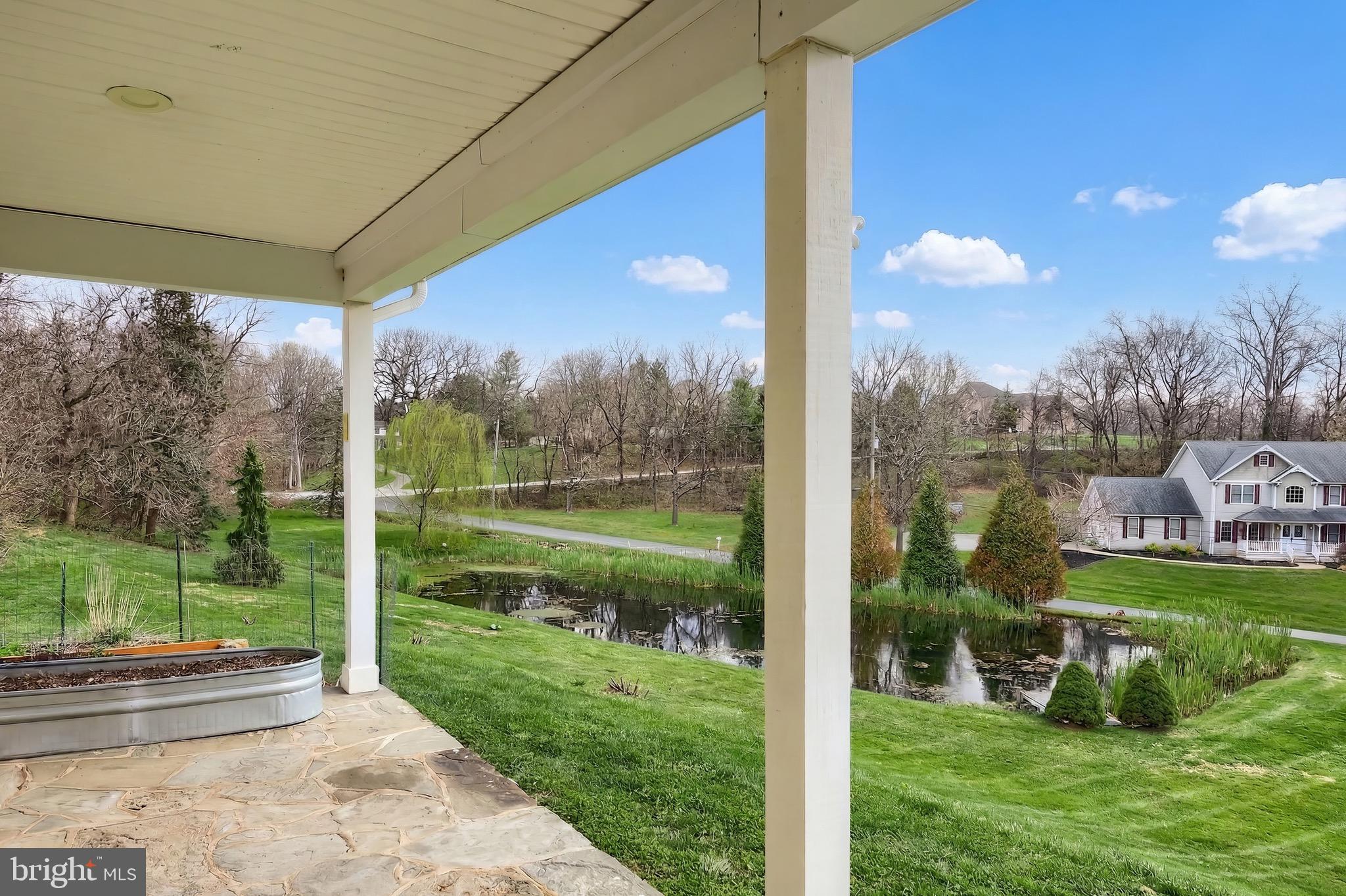 FAIRFAX FARMS - Residential