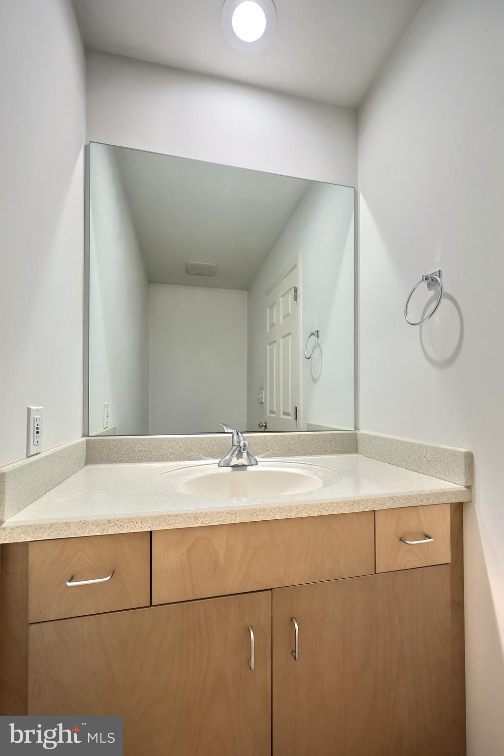 FAIRFAX FARMS - Residential