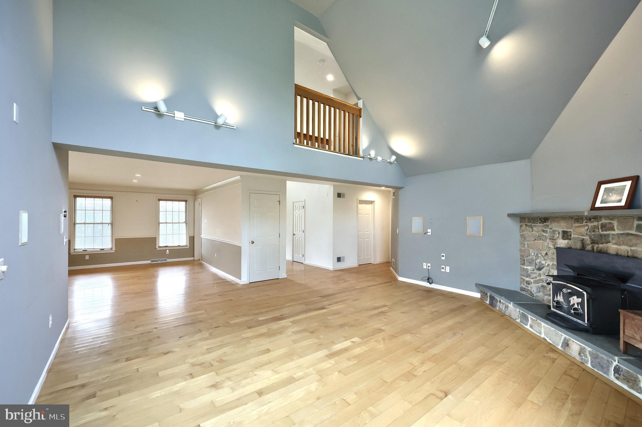 FAIRFAX FARMS - Residential