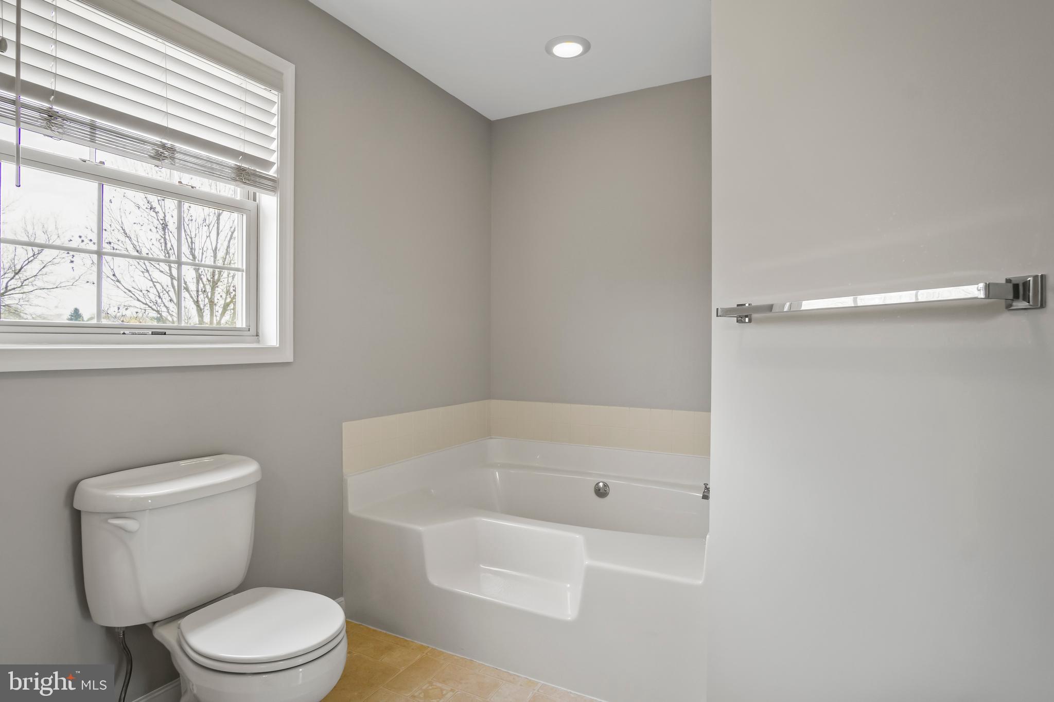 MAUGANS MEADOWS - Residential