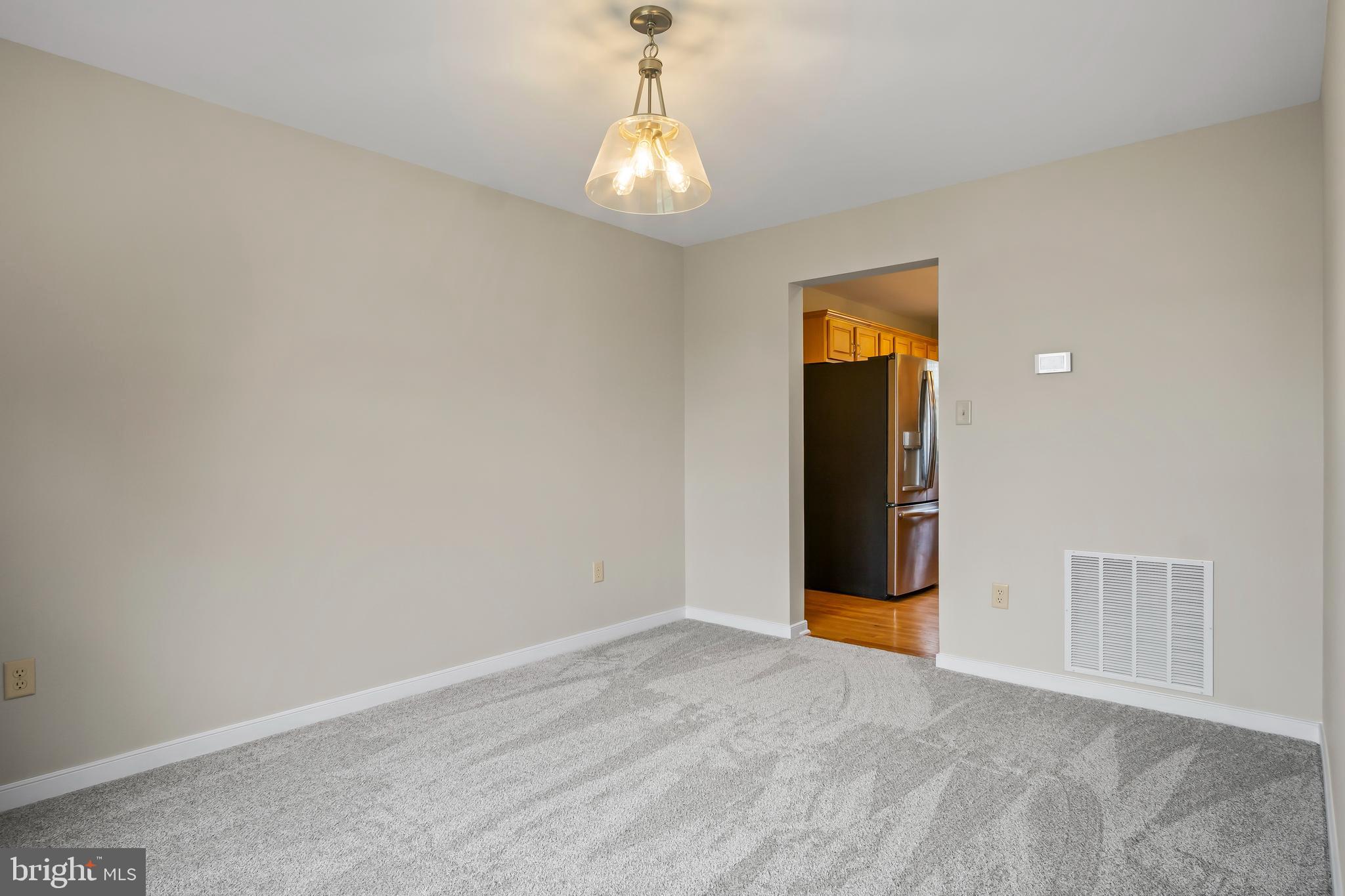 MAUGANS MEADOWS - Residential