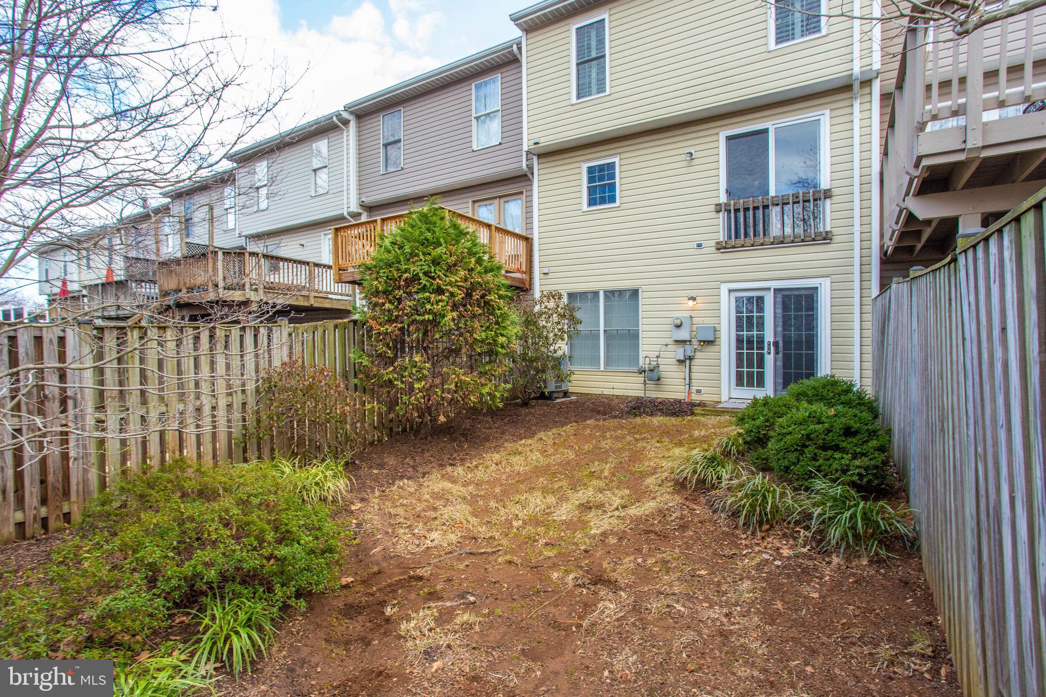 LEESBURG GATEWAY - Residential