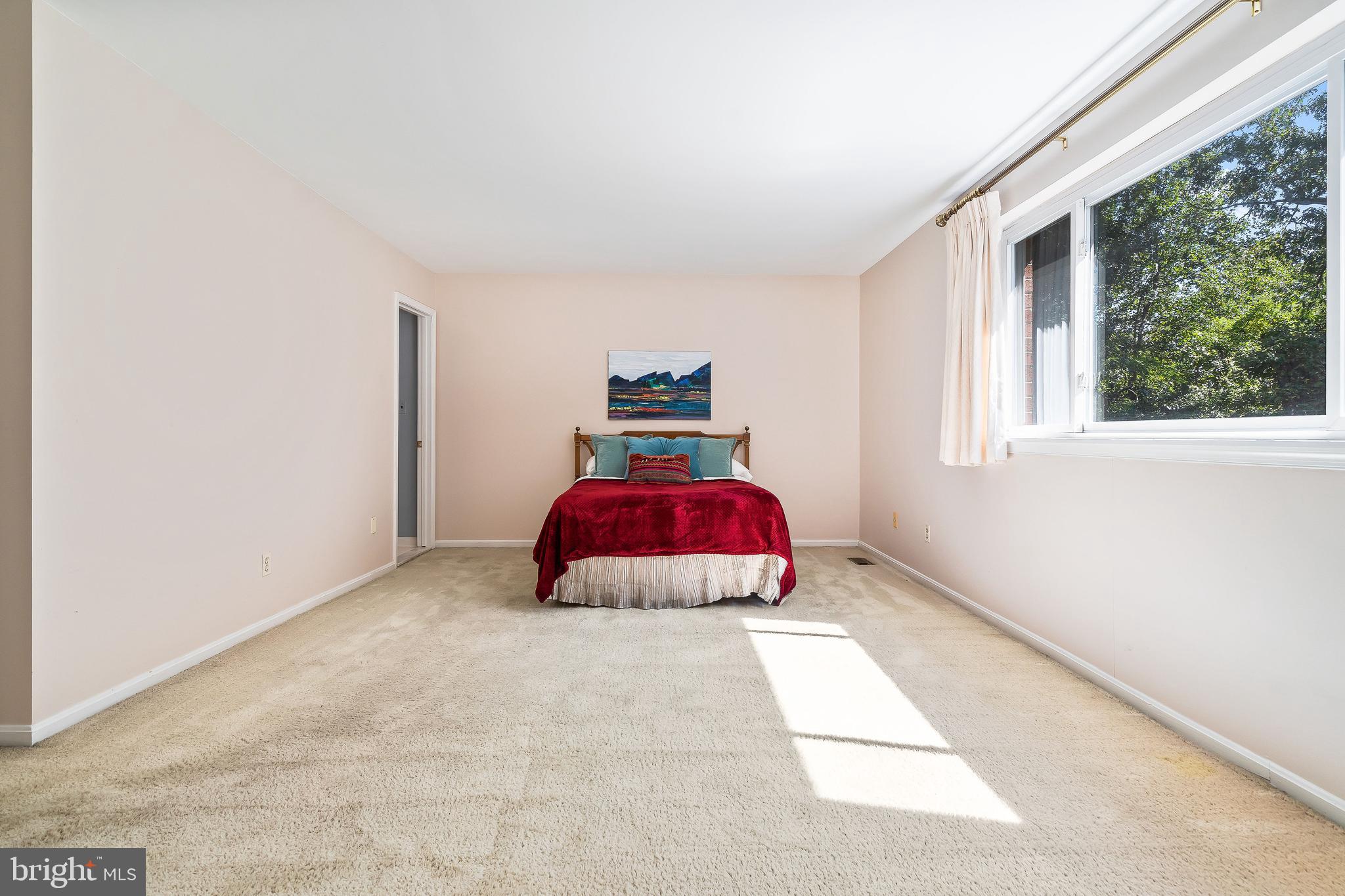 LUTHERVILLE - Residential