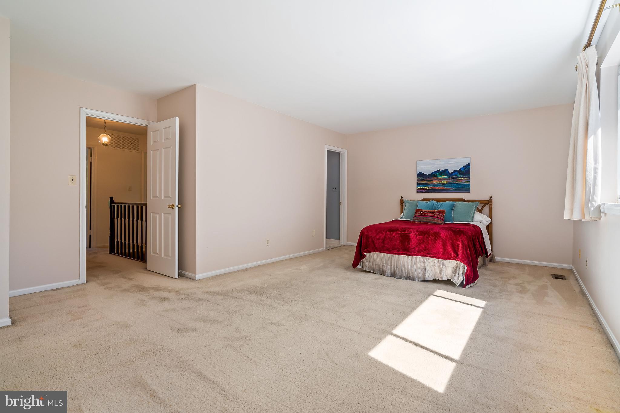 LUTHERVILLE - Residential