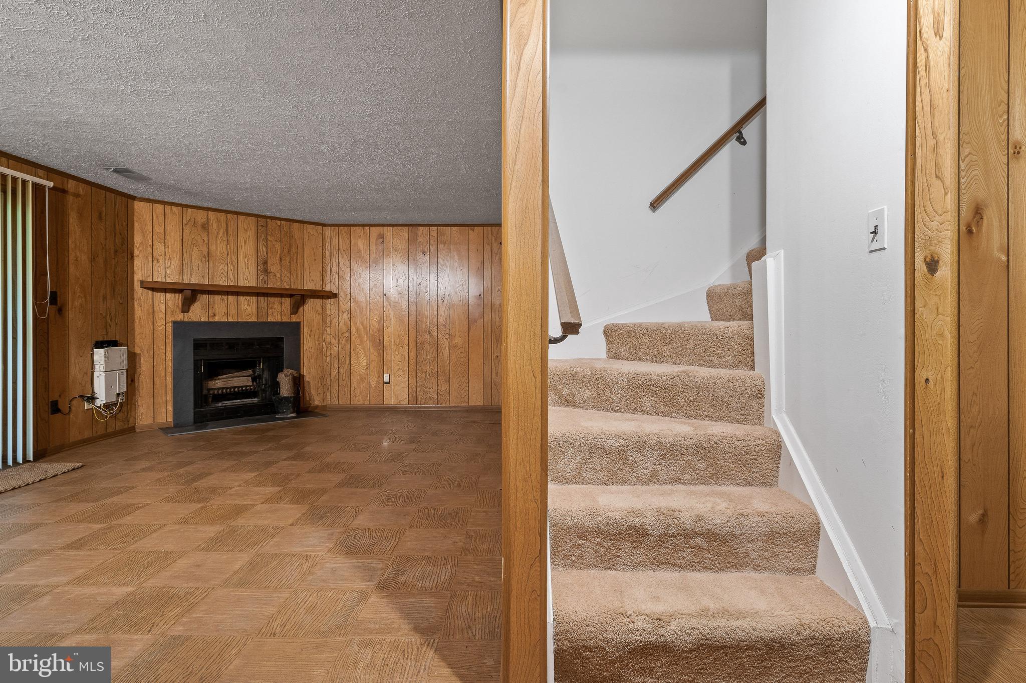 LUTHERVILLE - Residential