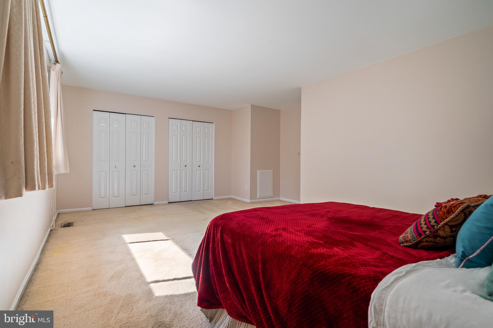 LUTHERVILLE - Residential