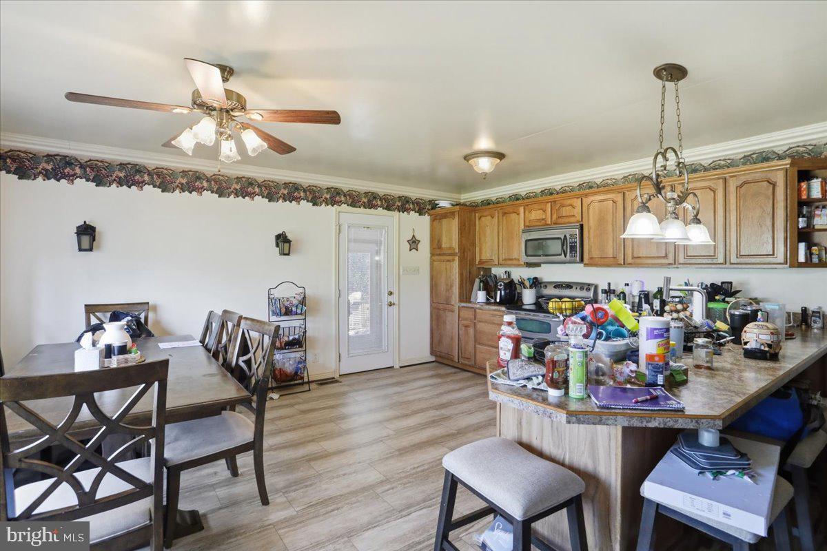 TEARCOAT ACRES - Residential