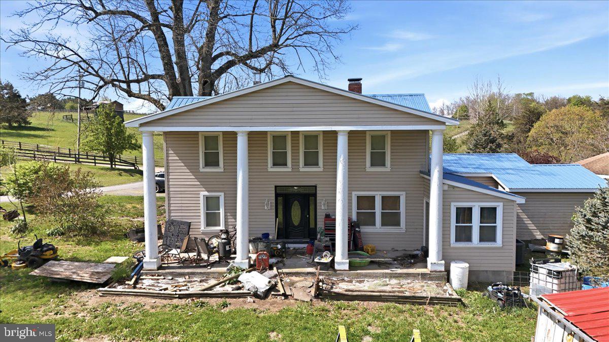 TEARCOAT ACRES - Residential