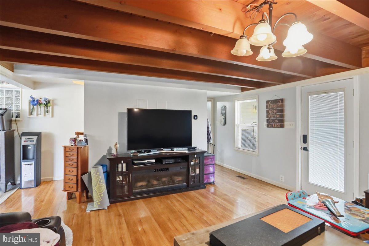 TEARCOAT ACRES - Residential