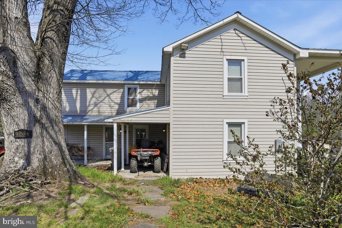 TEARCOAT ACRES - Residential