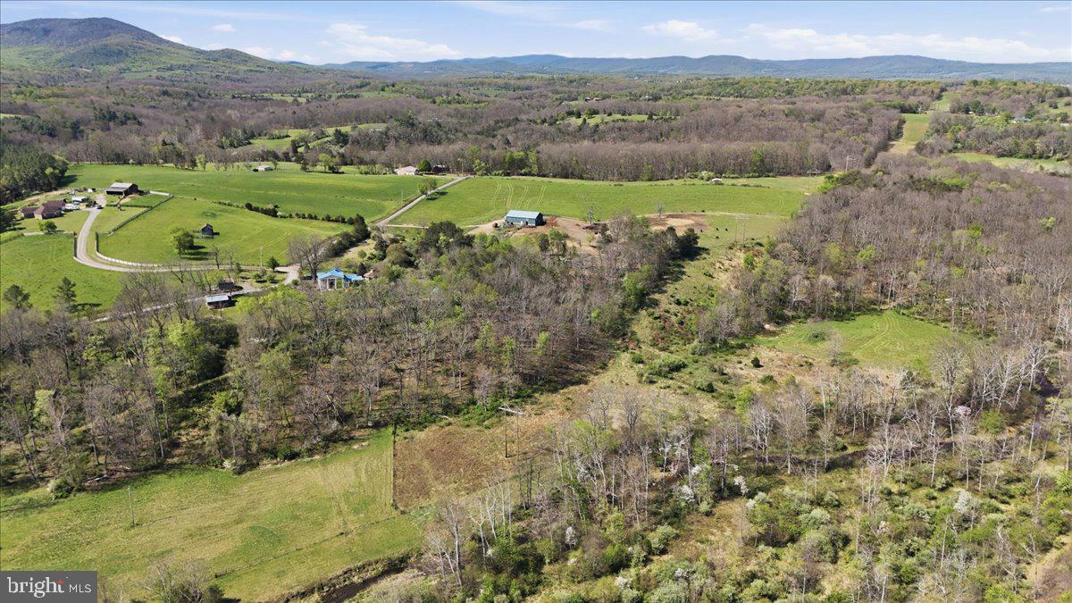 TEARCOAT ACRES - Residential