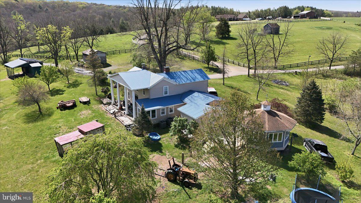 TEARCOAT ACRES - Residential