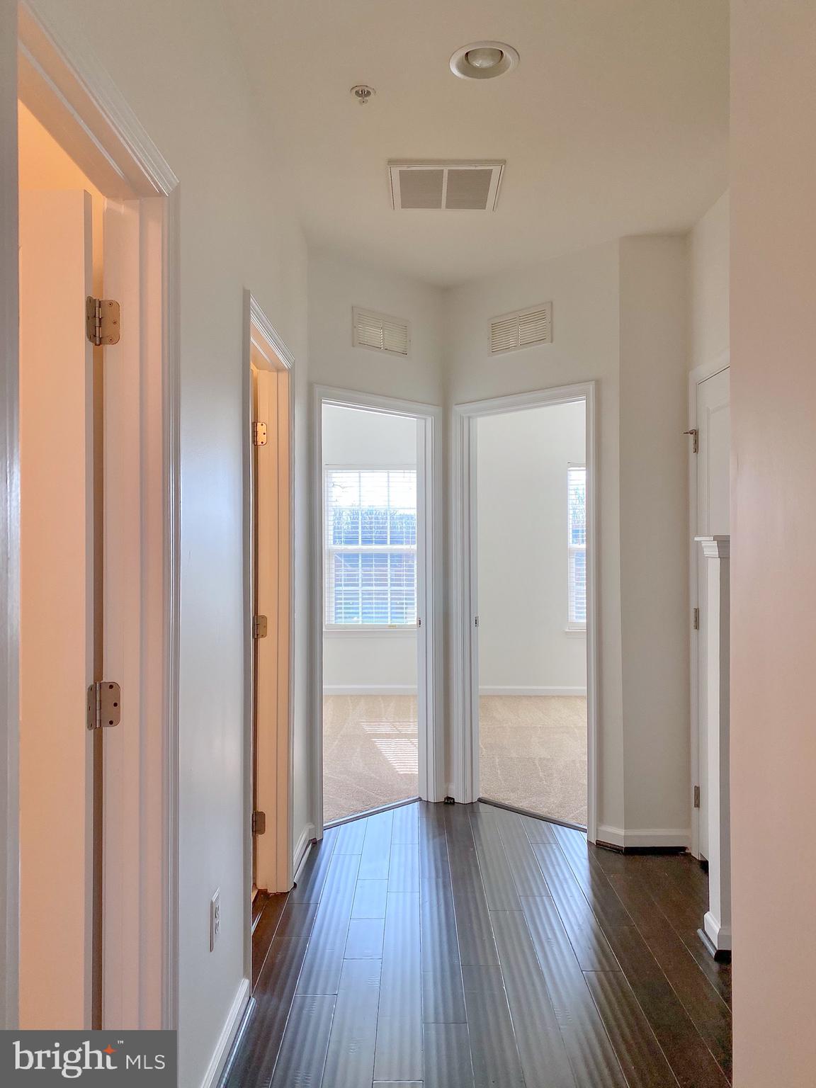 THE PARK AT ADDISON METRO - Residential