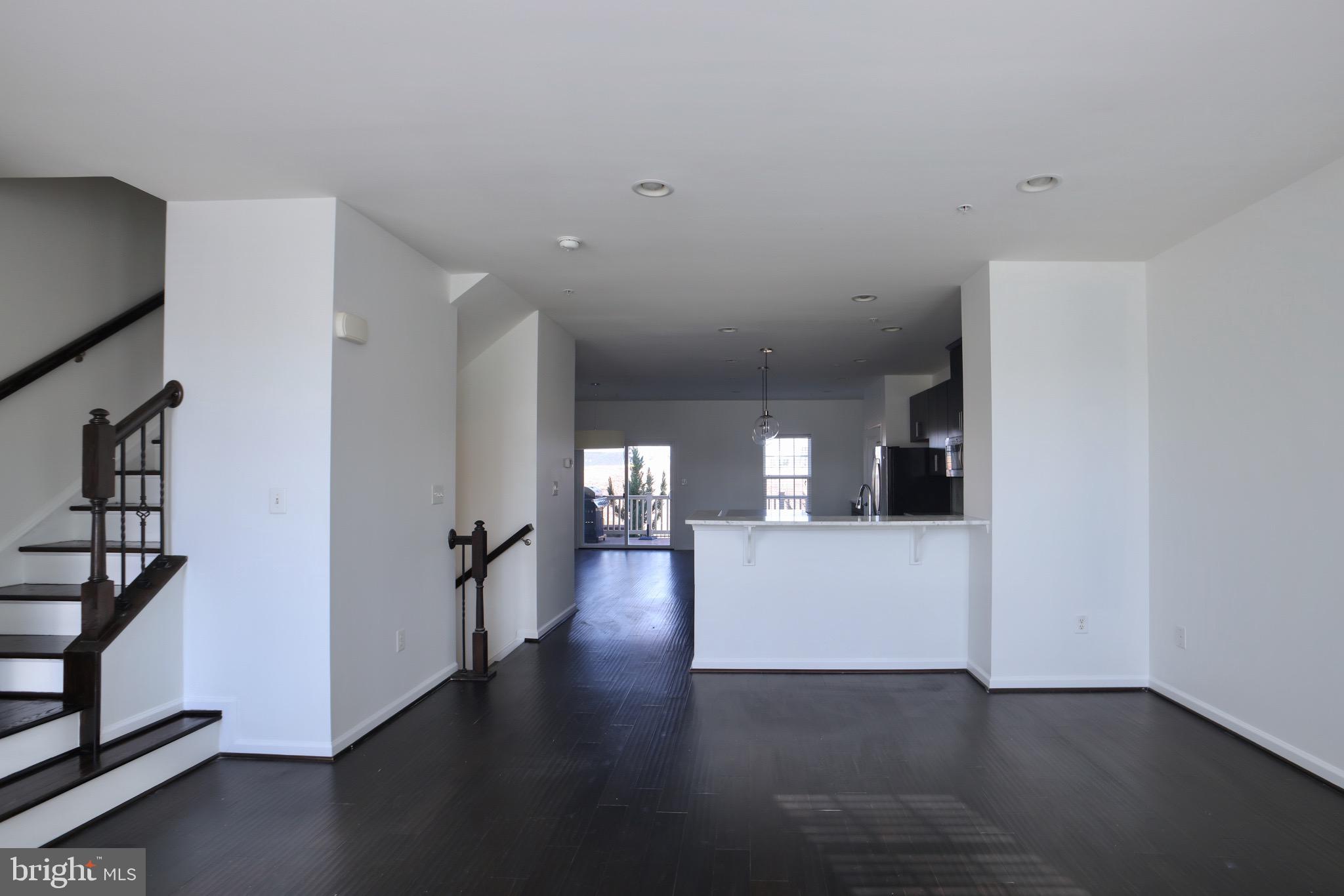 THE PARK AT ADDISON METRO - Residential