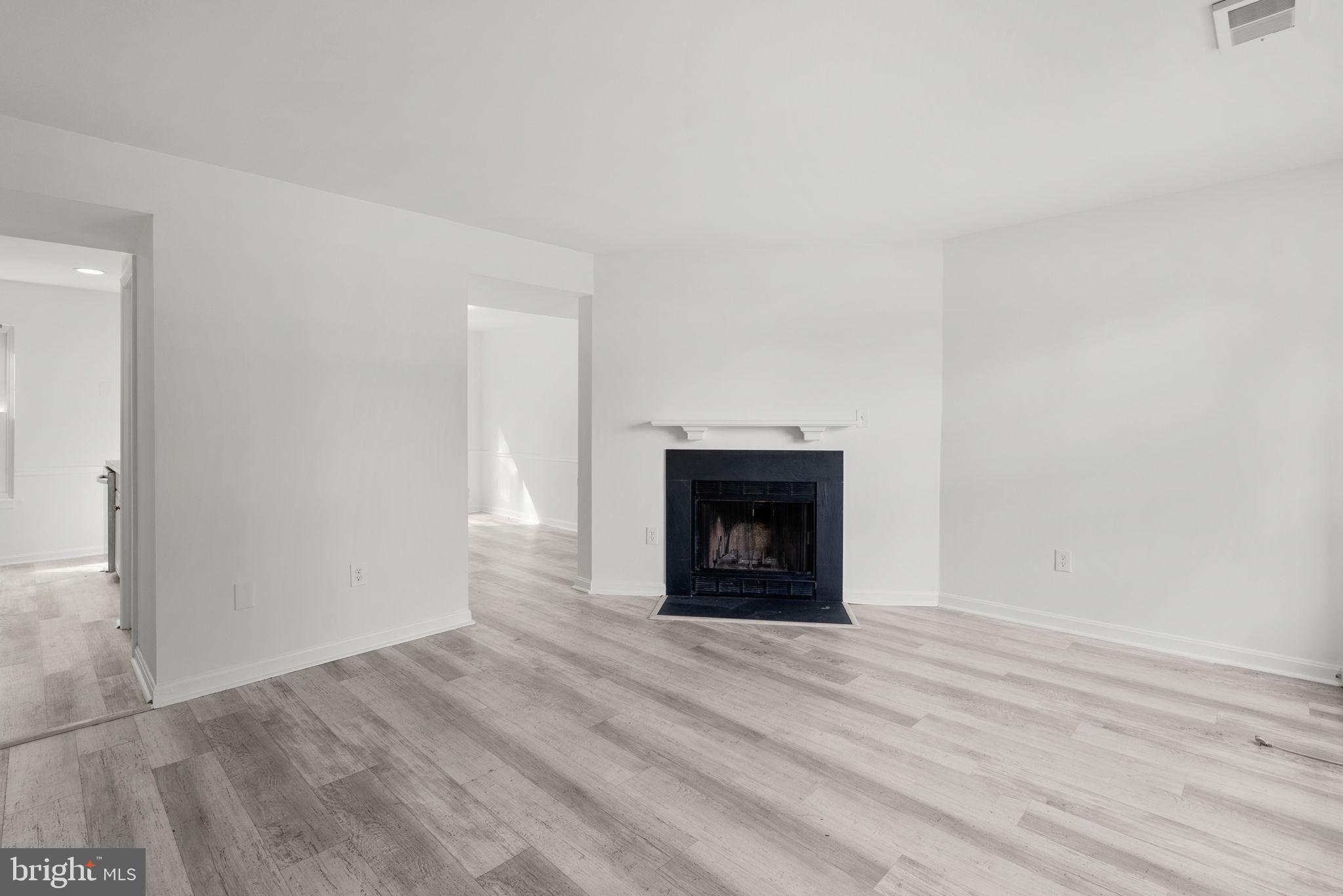 25126 TRALEE COURT C-4