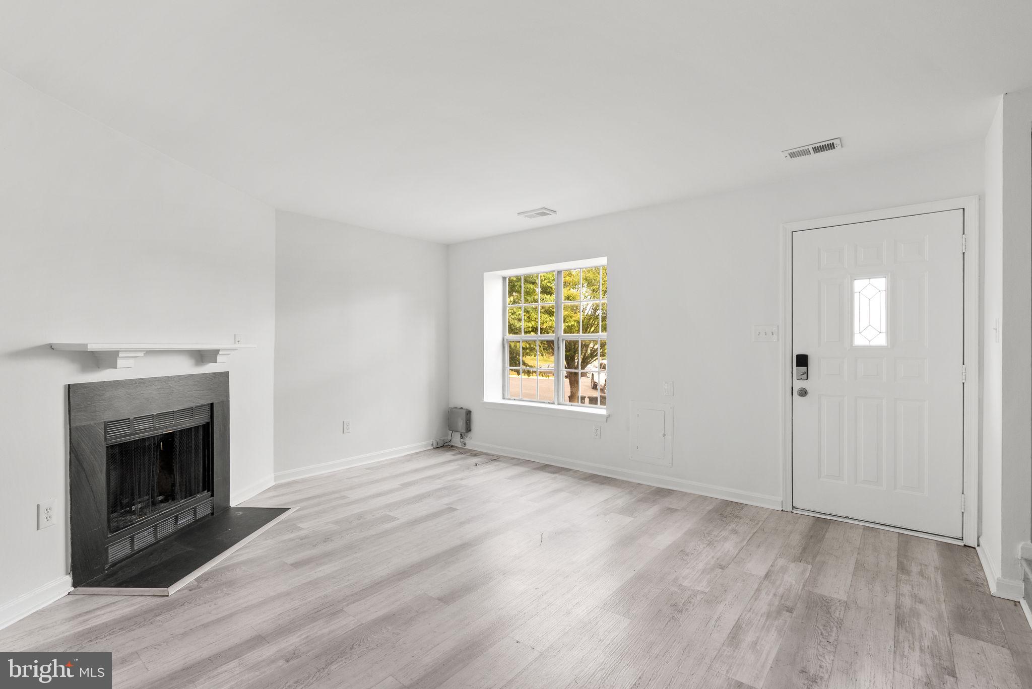 25126 TRALEE COURT C-4
