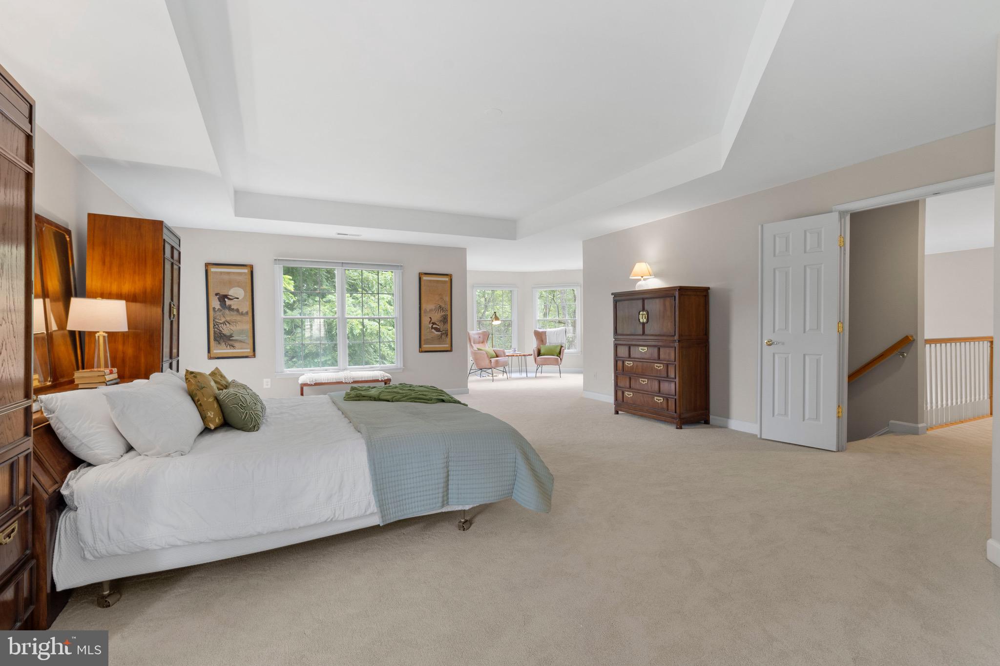 HUNTING HILLS - Residential