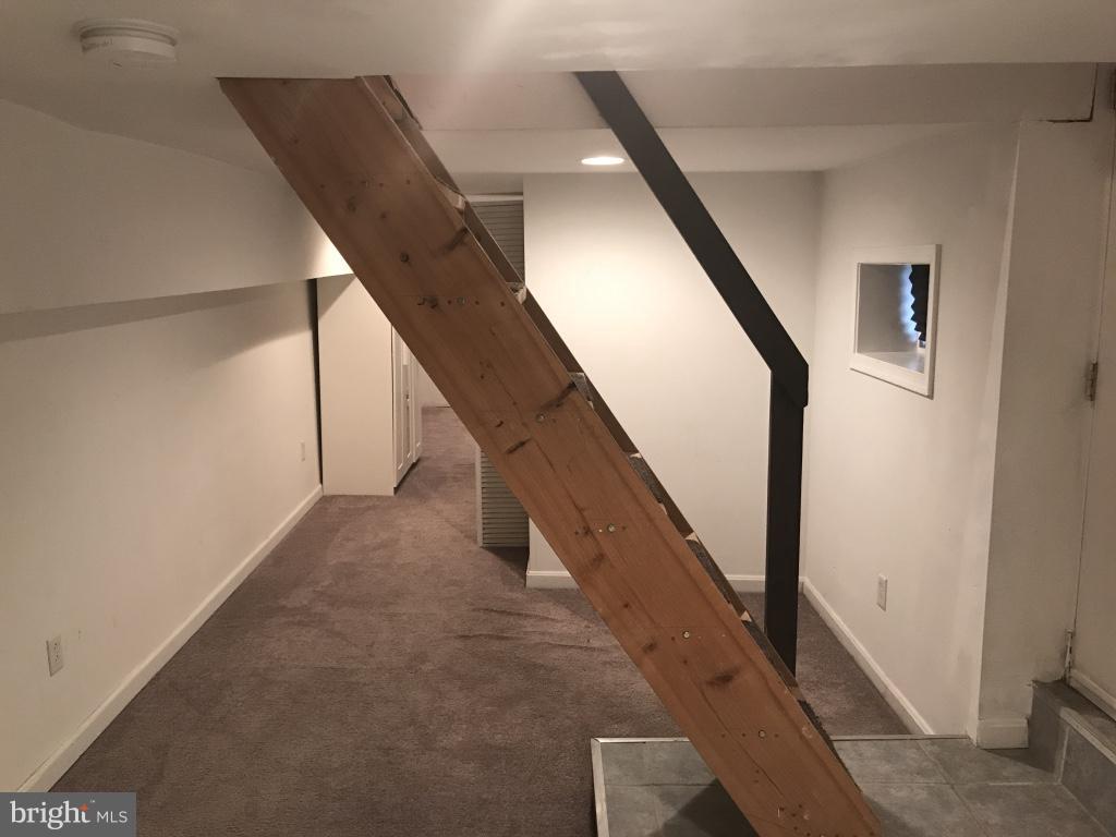 FEDERAL HILL HISTORIC DISTRICT - Residential Lease