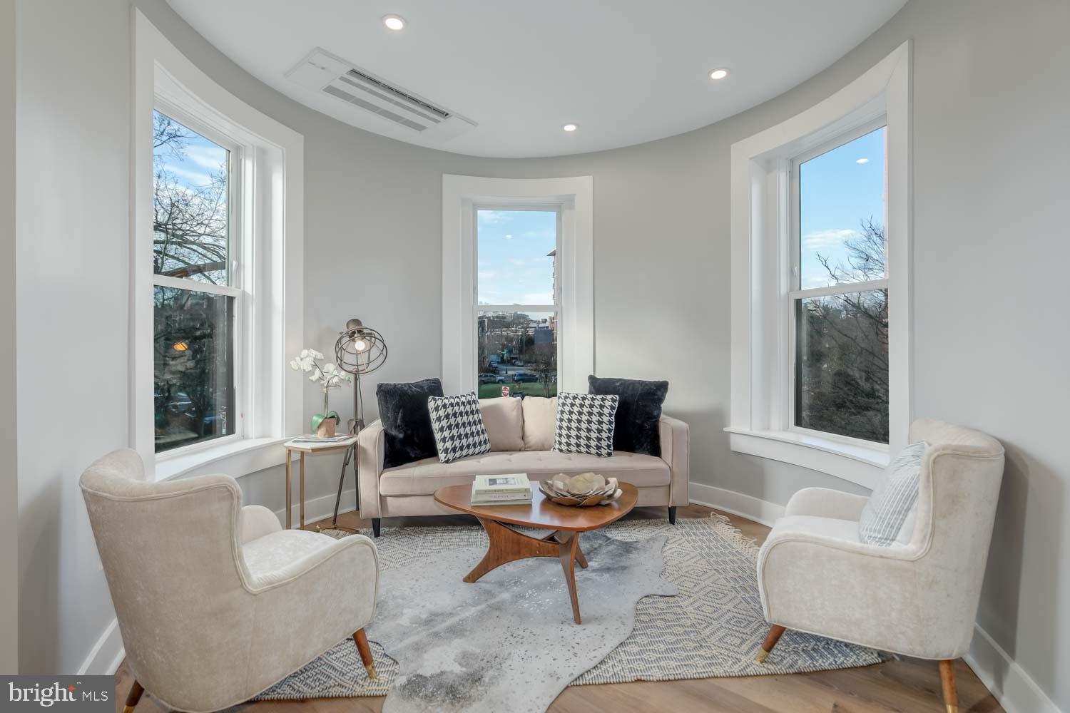 1634 S STREET NW 300