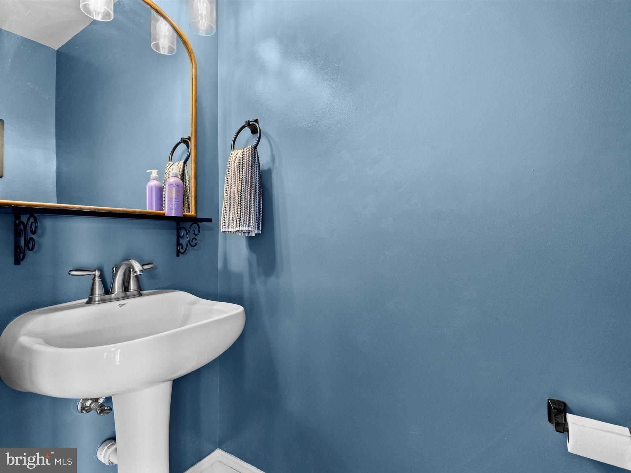 BUMBLE BEE HOLLOW - Residential