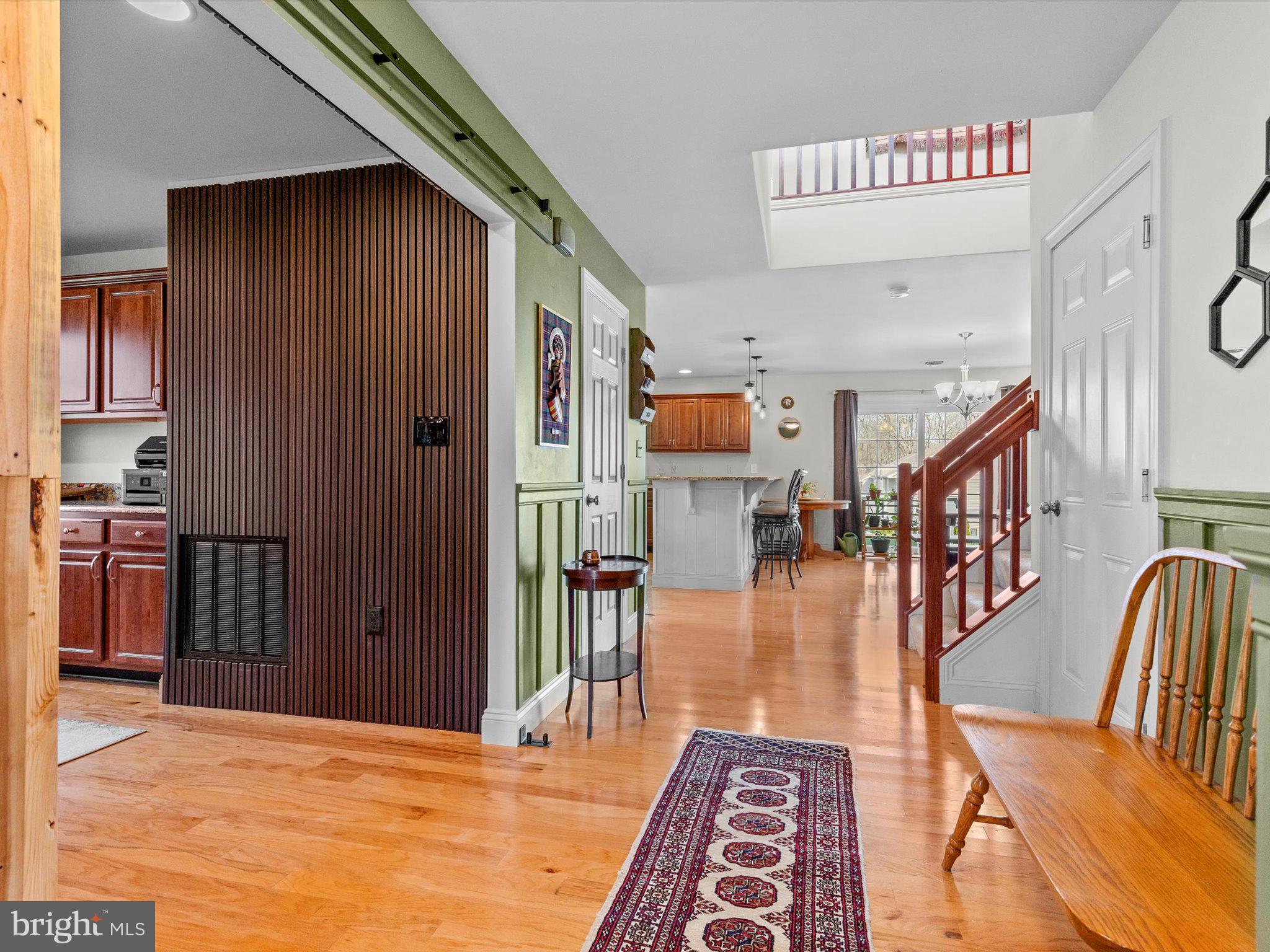 BUMBLE BEE HOLLOW - Residential