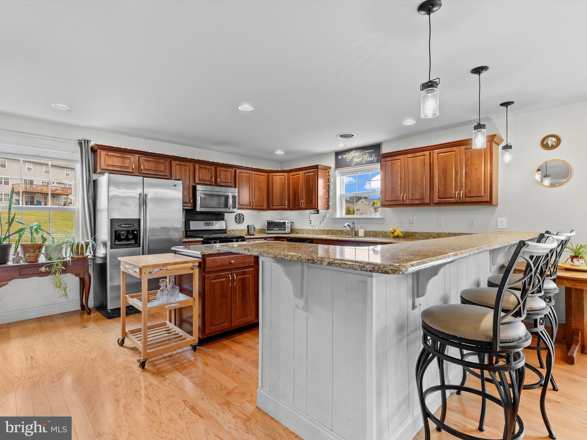 BUMBLE BEE HOLLOW - Residential