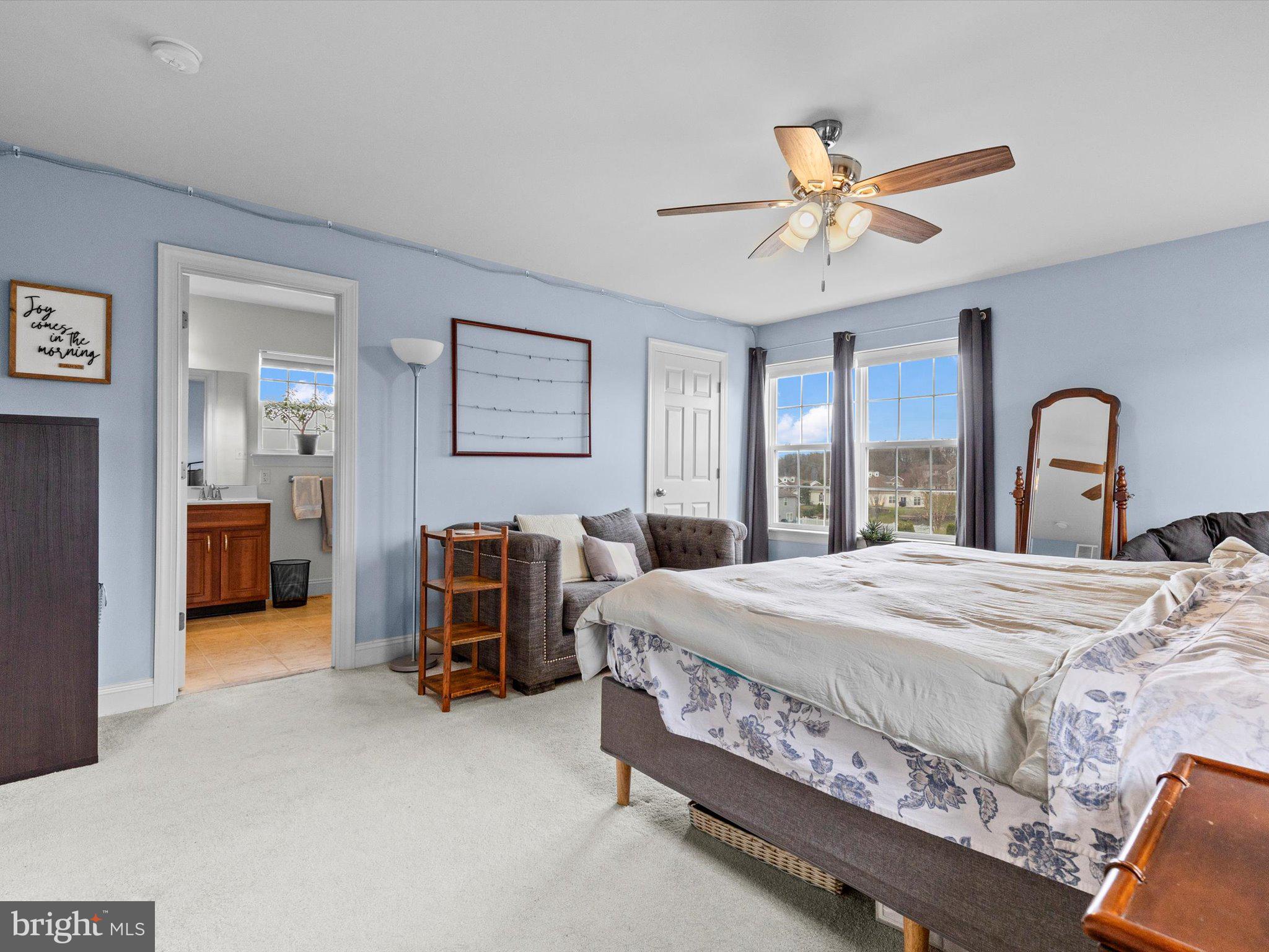 BUMBLE BEE HOLLOW - Residential