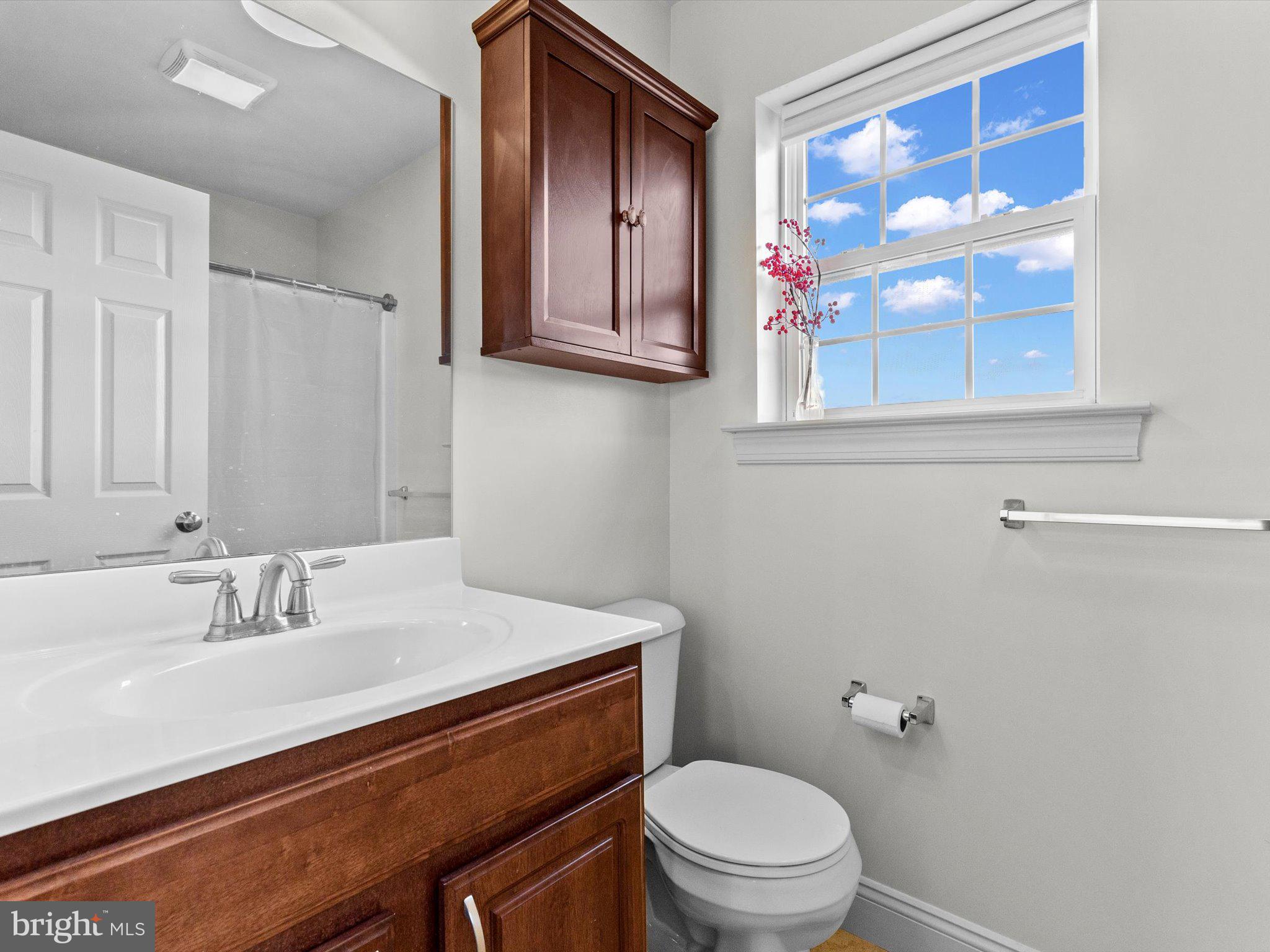 BUMBLE BEE HOLLOW - Residential