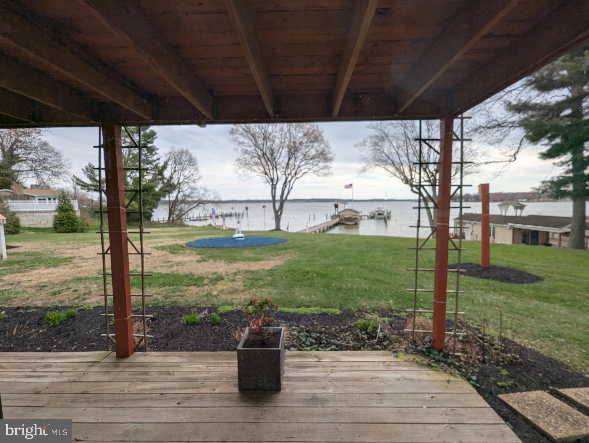 OTTER POINT - Residential