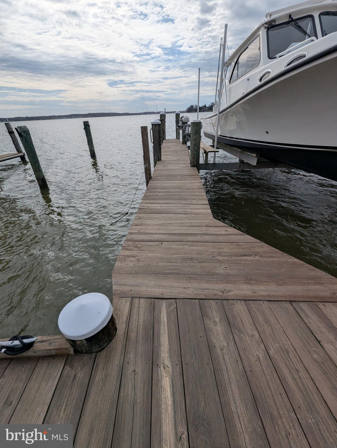 OTTER POINT - Residential