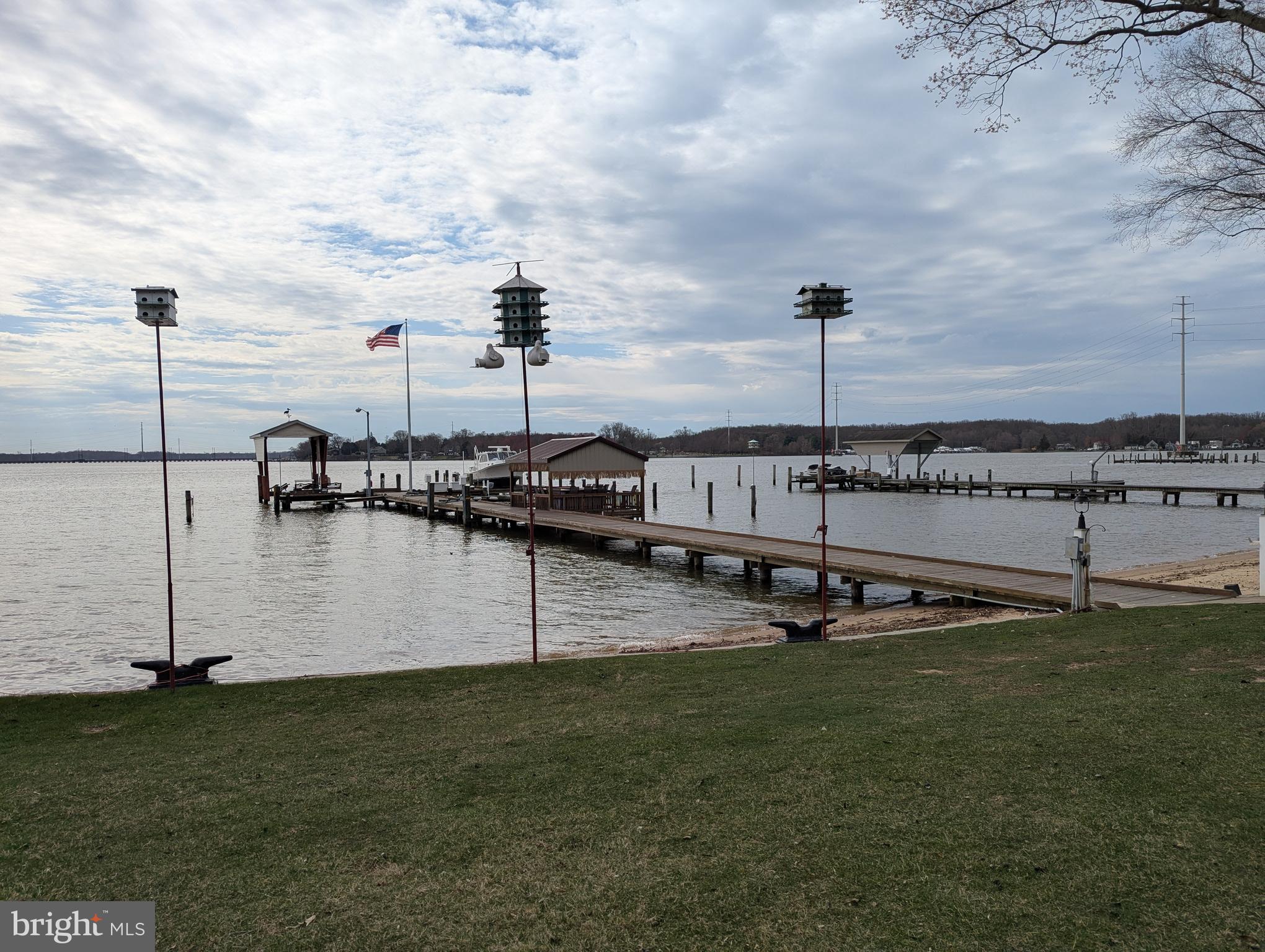 OTTER POINT - Residential