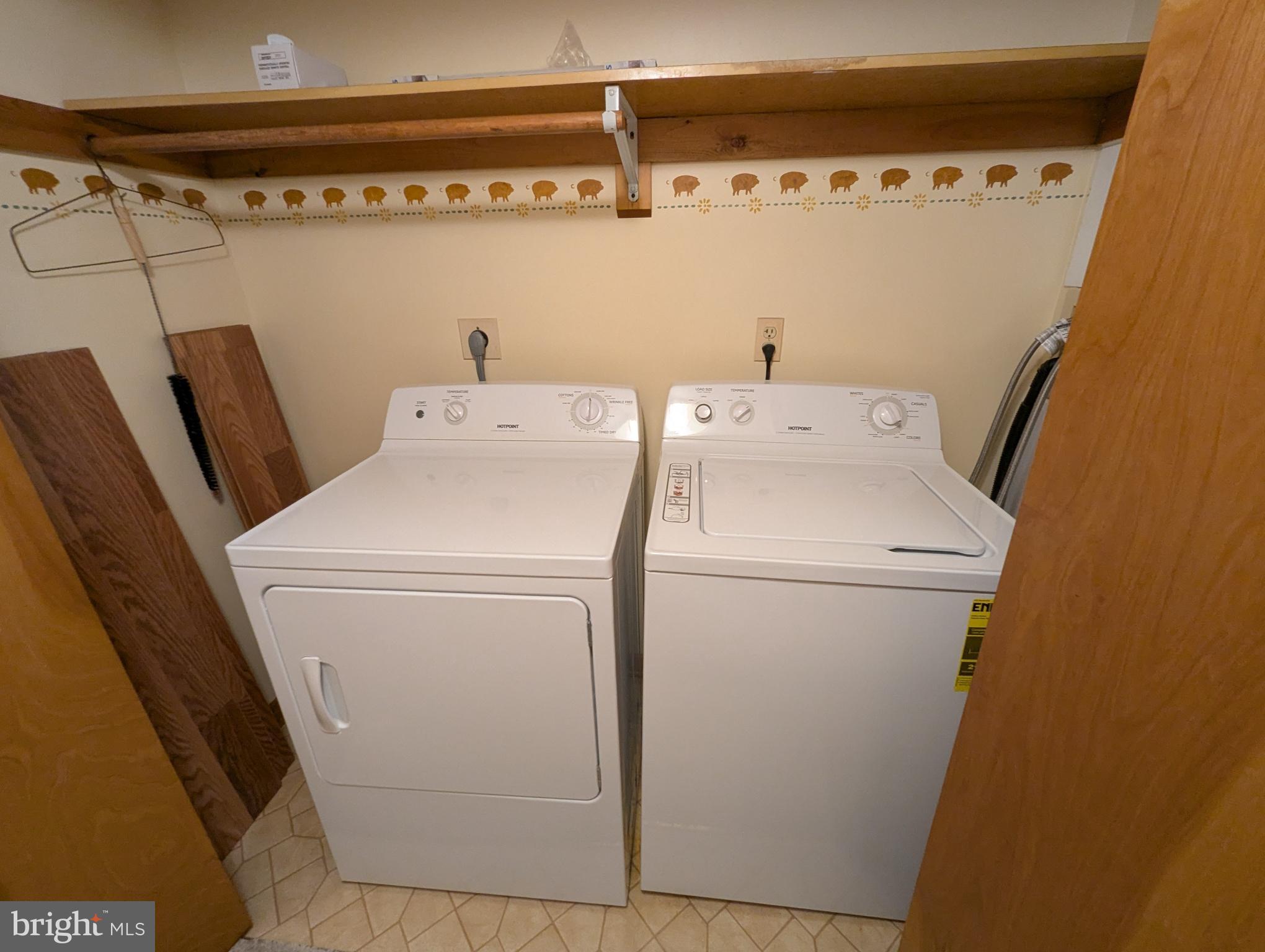 OTTER POINT - Residential