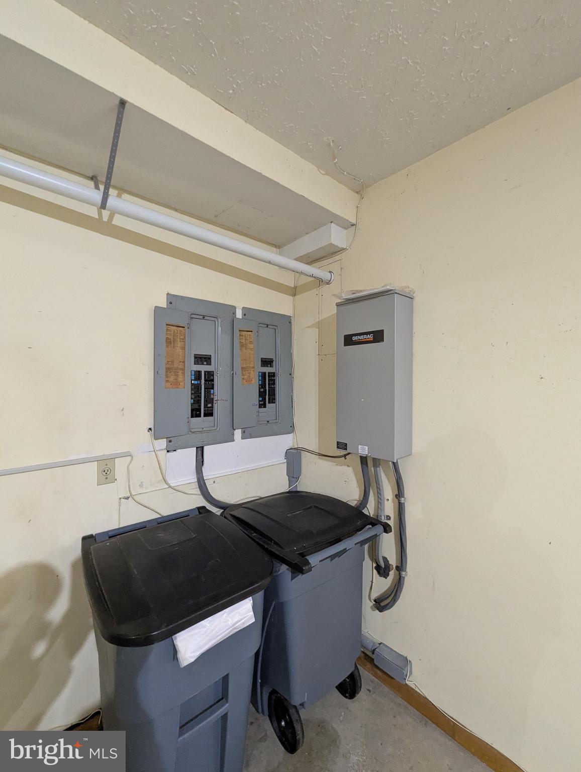 OTTER POINT - Residential