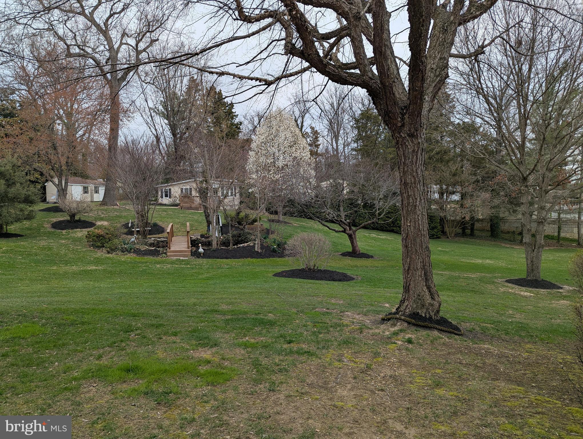 3729 ABINGDON BEACH ROAD