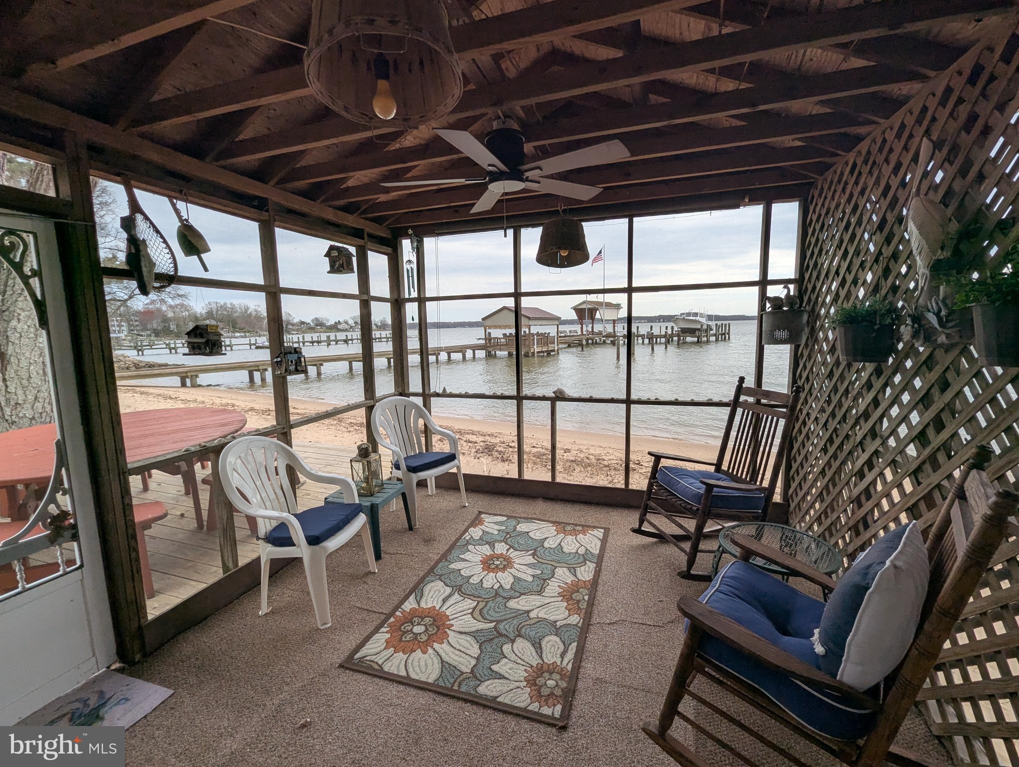 OTTER POINT - Residential