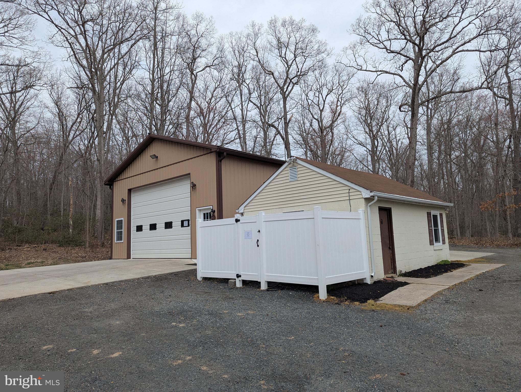 OTTER POINT - Residential