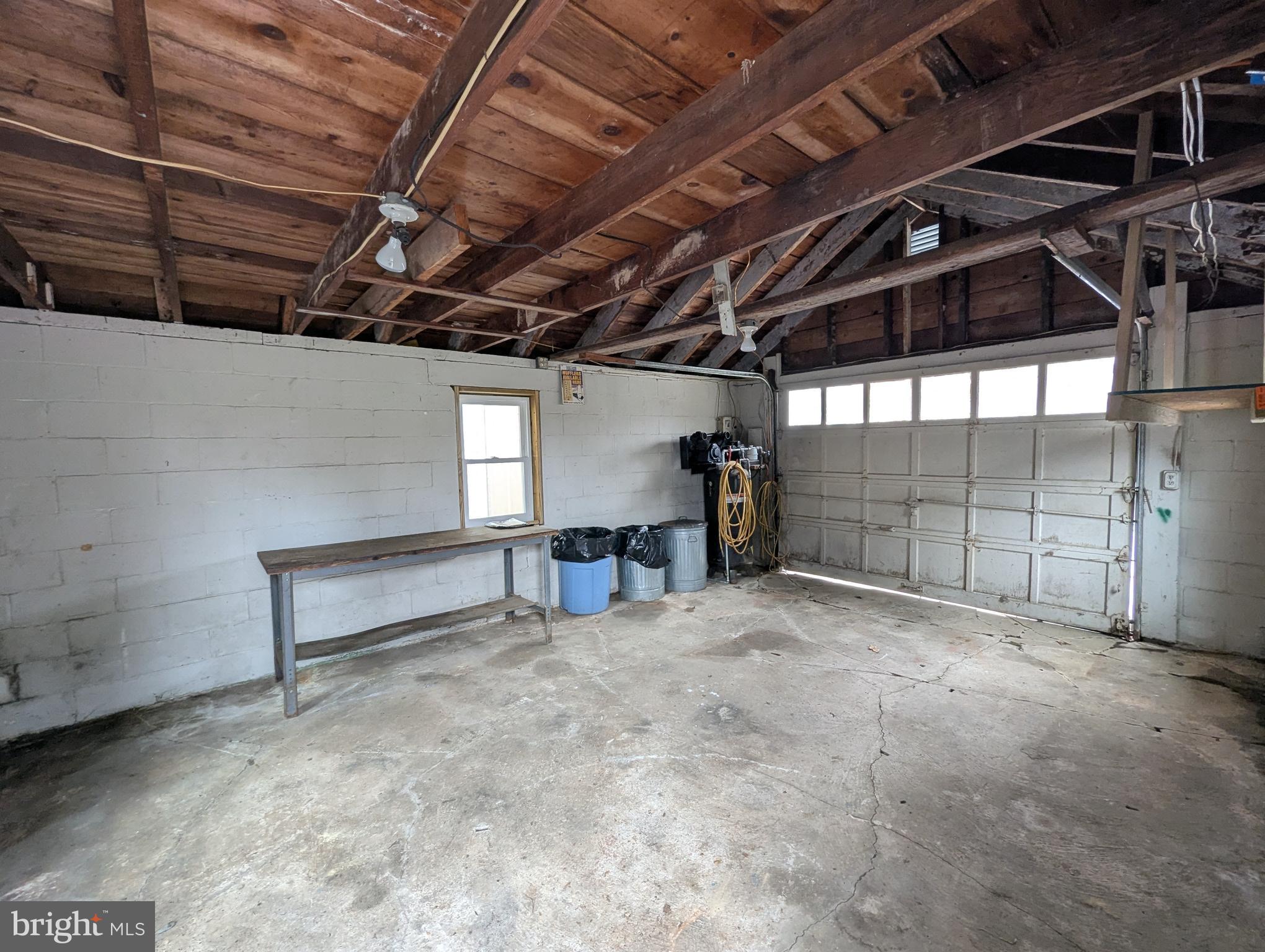 OTTER POINT - Residential