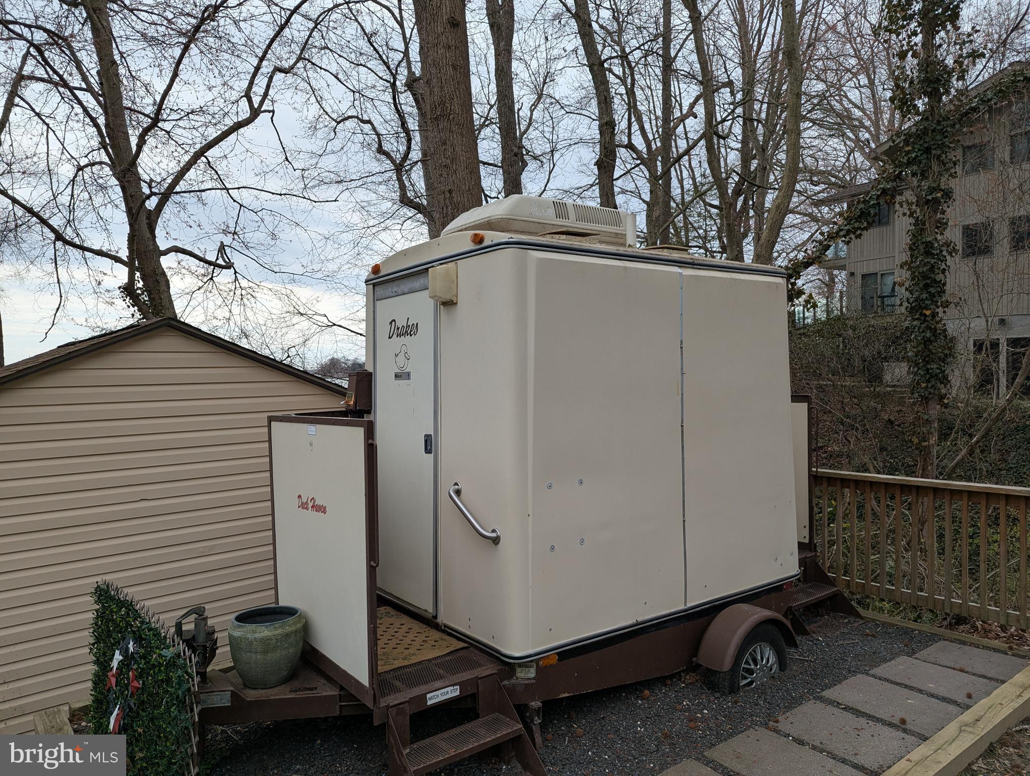 OTTER POINT - Residential