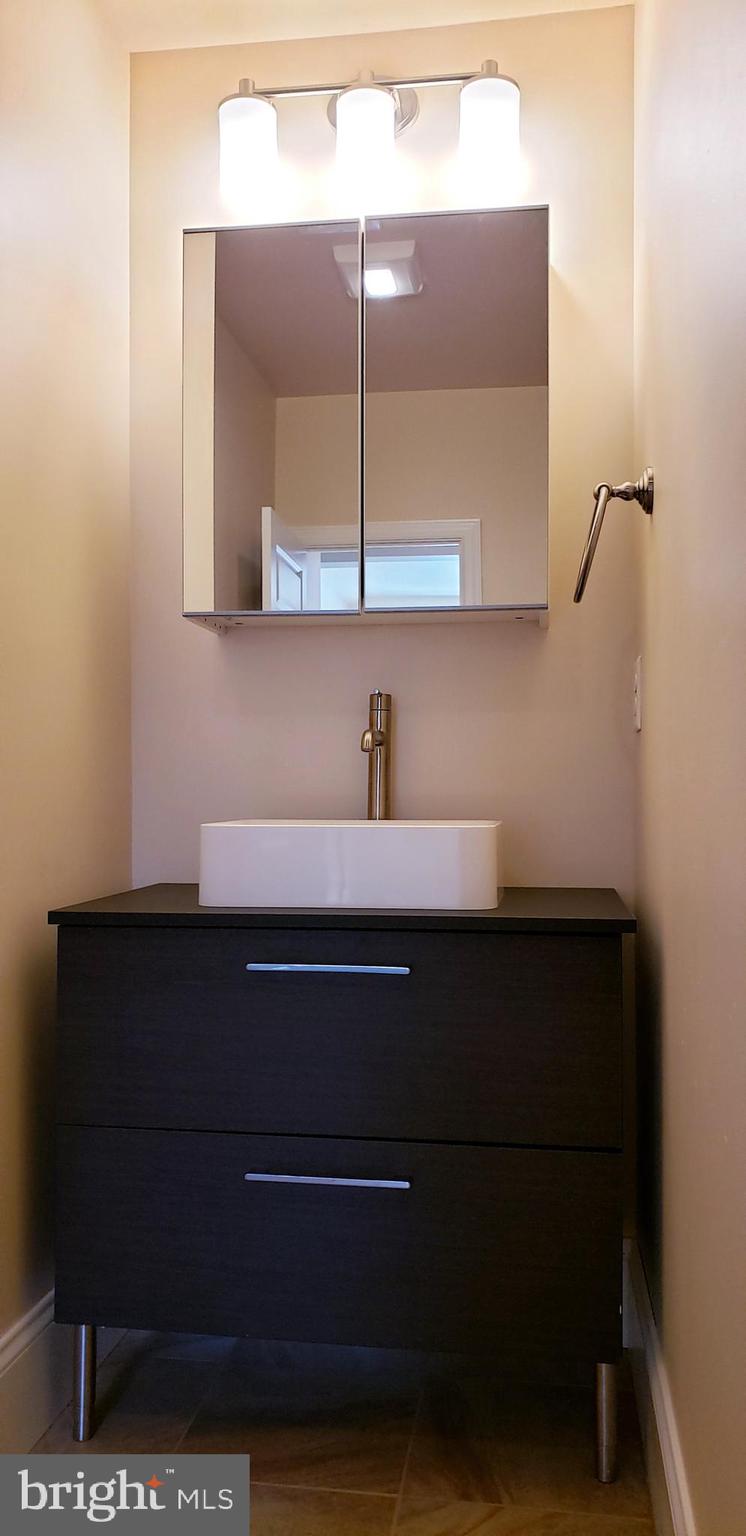 NARBERTH - Residential Lease