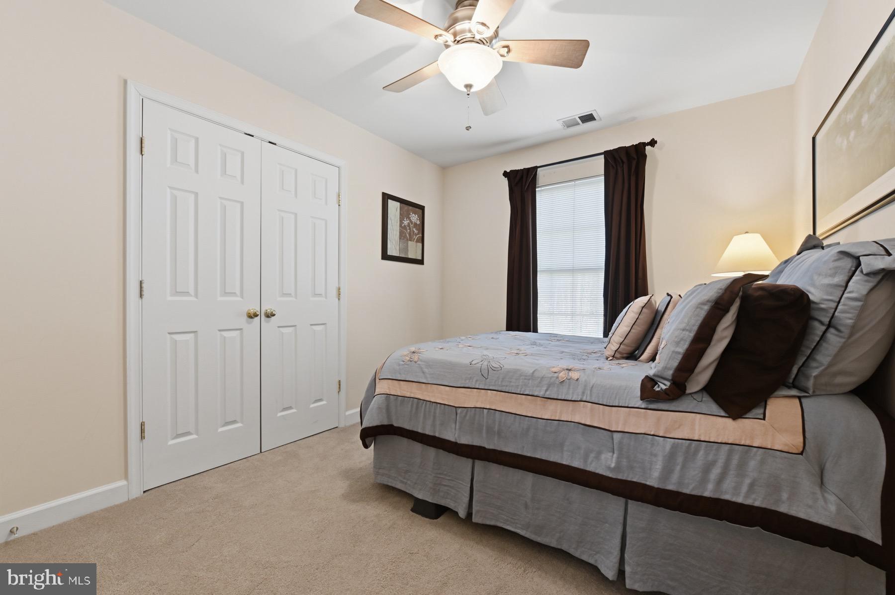 SUMNER GROVE PLAT 1> - Residential