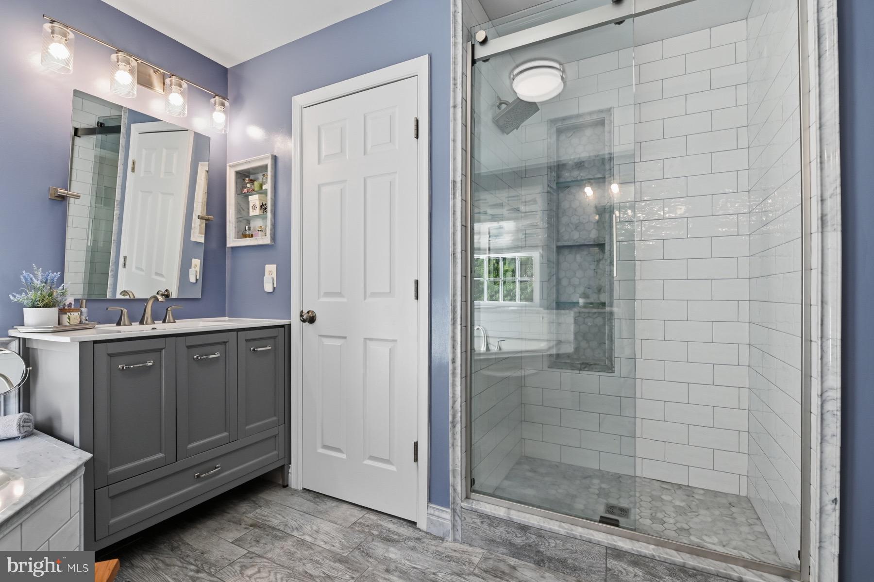 SUMNER GROVE PLAT 1> - Residential