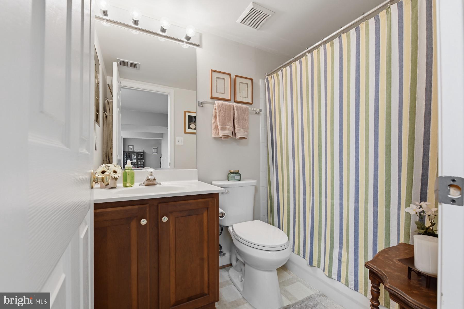 SUMNER GROVE PLAT 1> - Residential