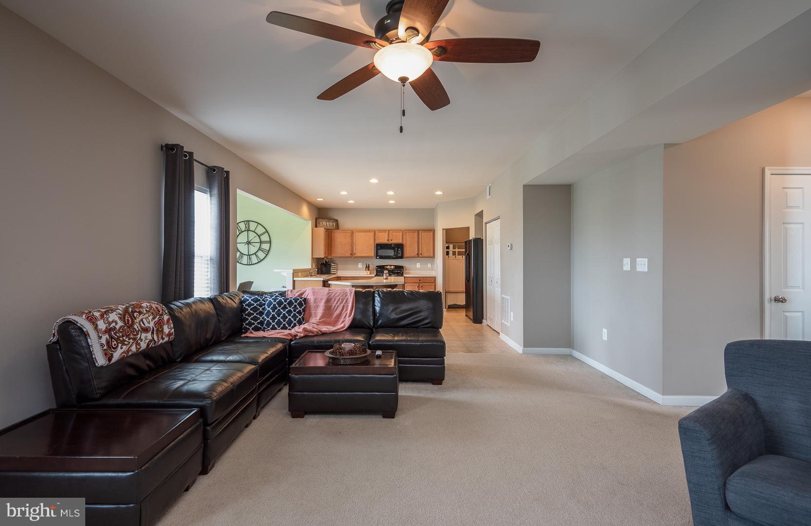 STAFFORD LAKES VILLAGE - Residential