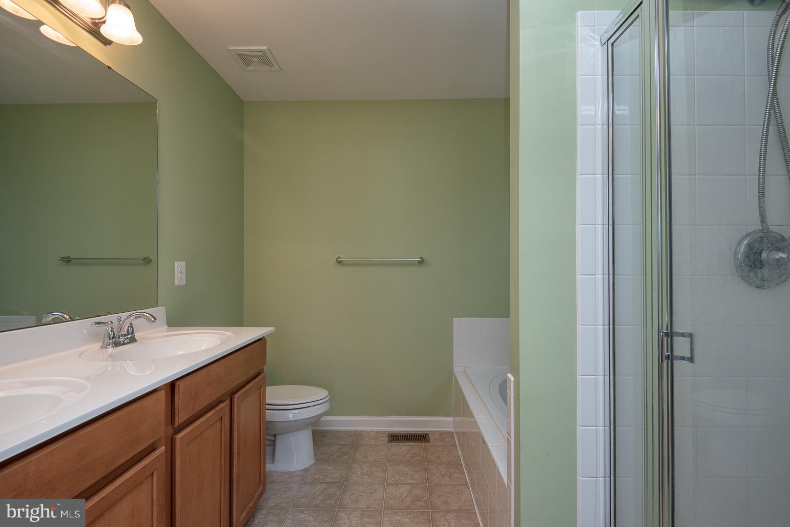 STAFFORD LAKES VILLAGE - Residential