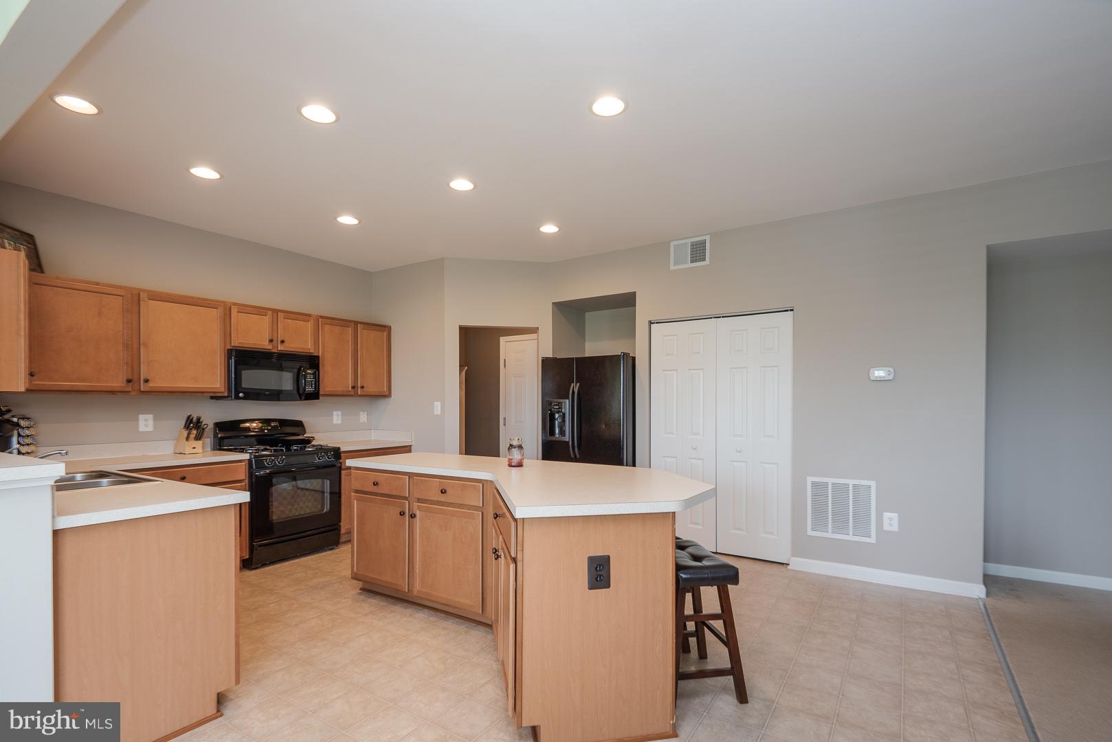 STAFFORD LAKES VILLAGE - Residential