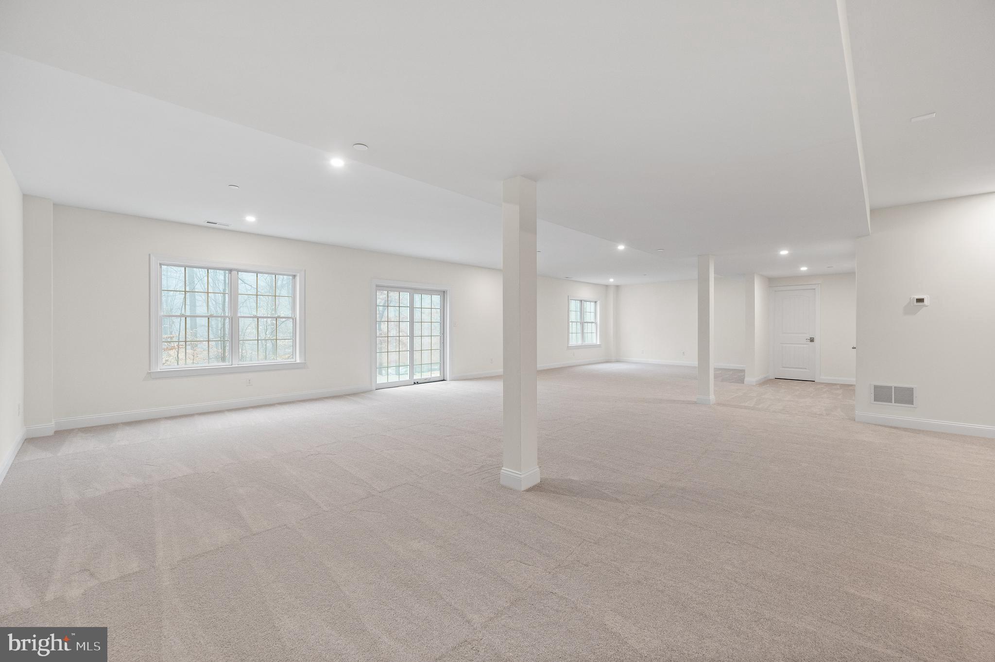 VILLAGE OF FOUR SEASONS - Residential