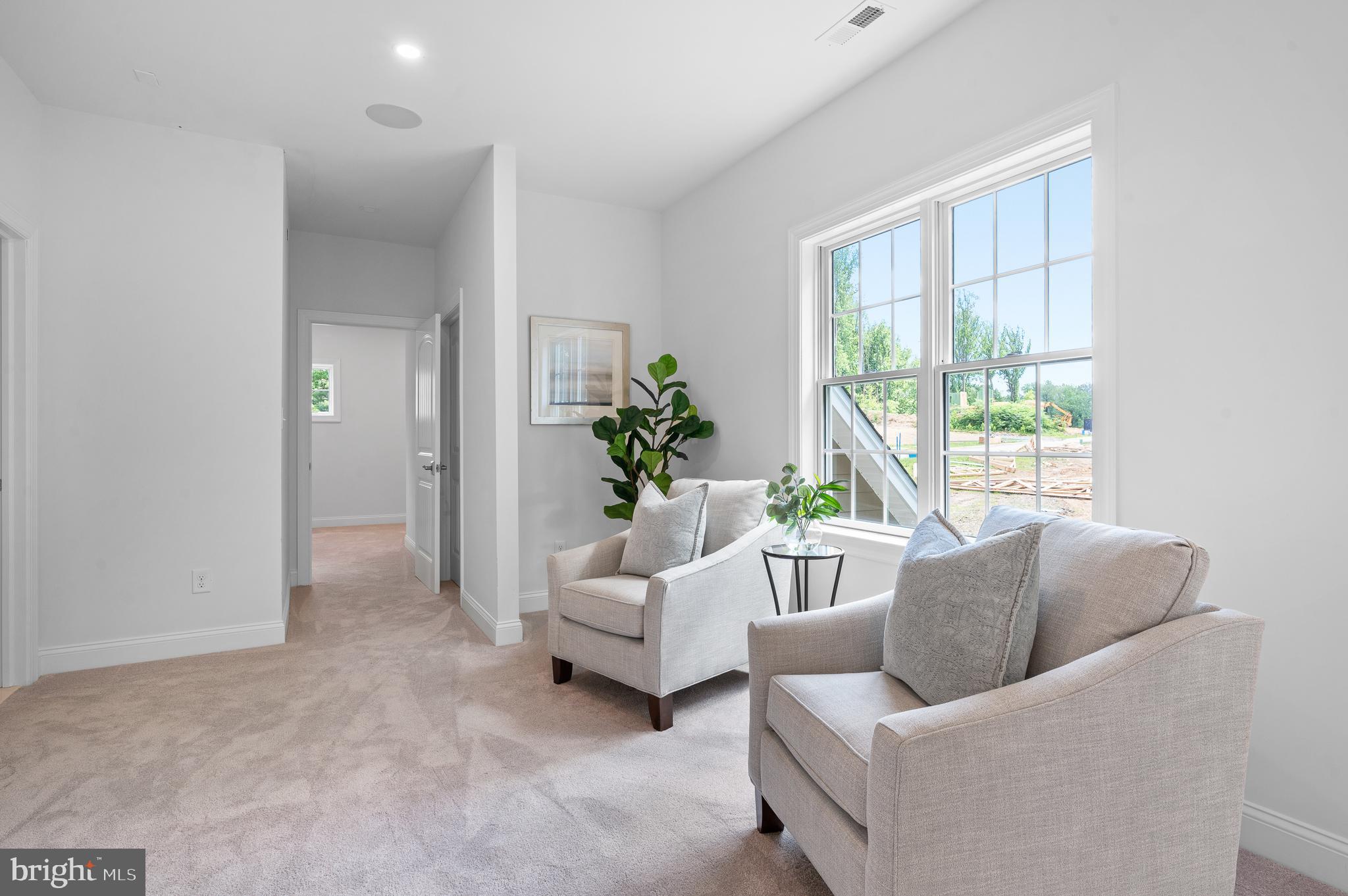 VILLAGE OF FOUR SEASONS - Residential