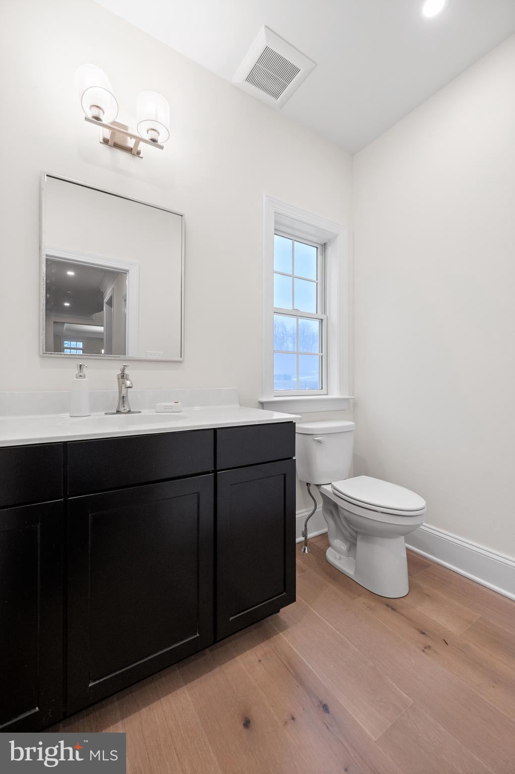 VILLAGE OF FOUR SEASONS - Residential