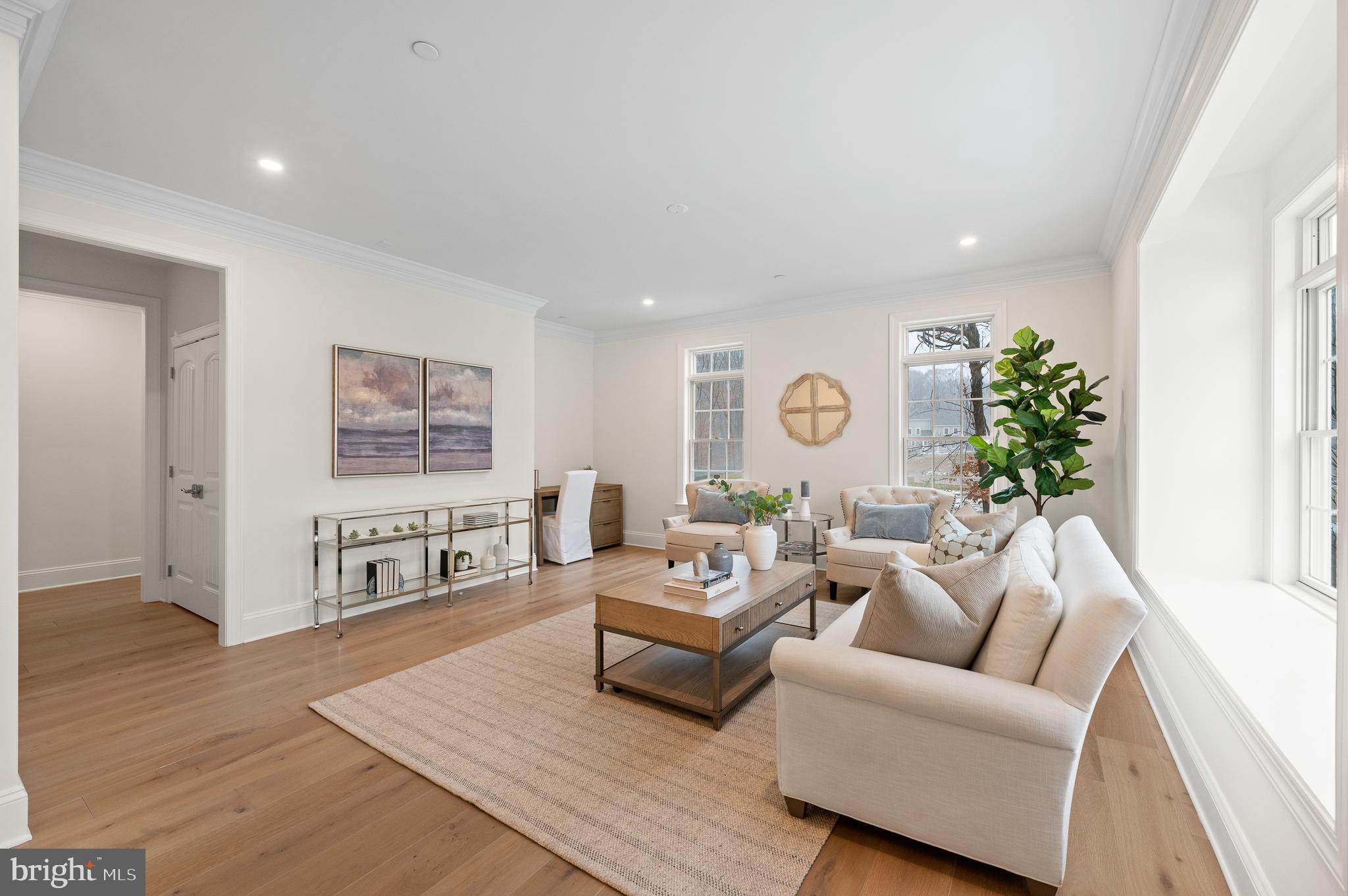 VILLAGE OF FOUR SEASONS - Residential